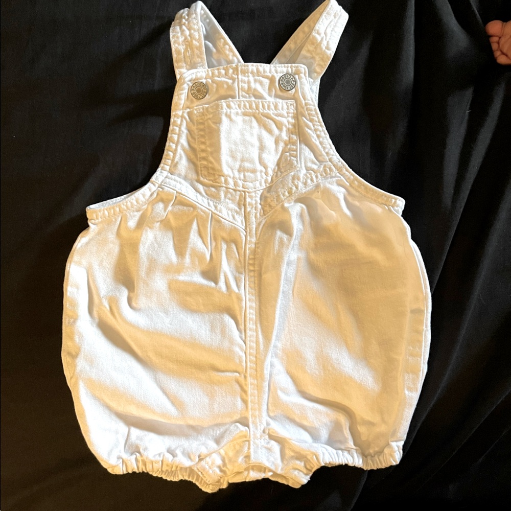 Gap white denim overalls for babygirl size 6-12 months